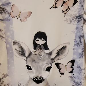 H&M long sleeved winter deer tee Girls 8-10